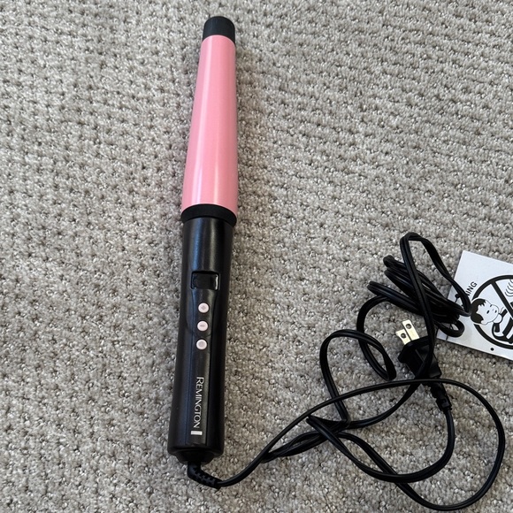 ❤️Remington Pink and Black Curling Wand - Picture 4 of 4